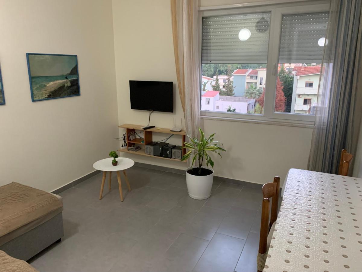 Apartament Klea In Strandnaehe Toplage Durres Ngoại thất bức ảnh